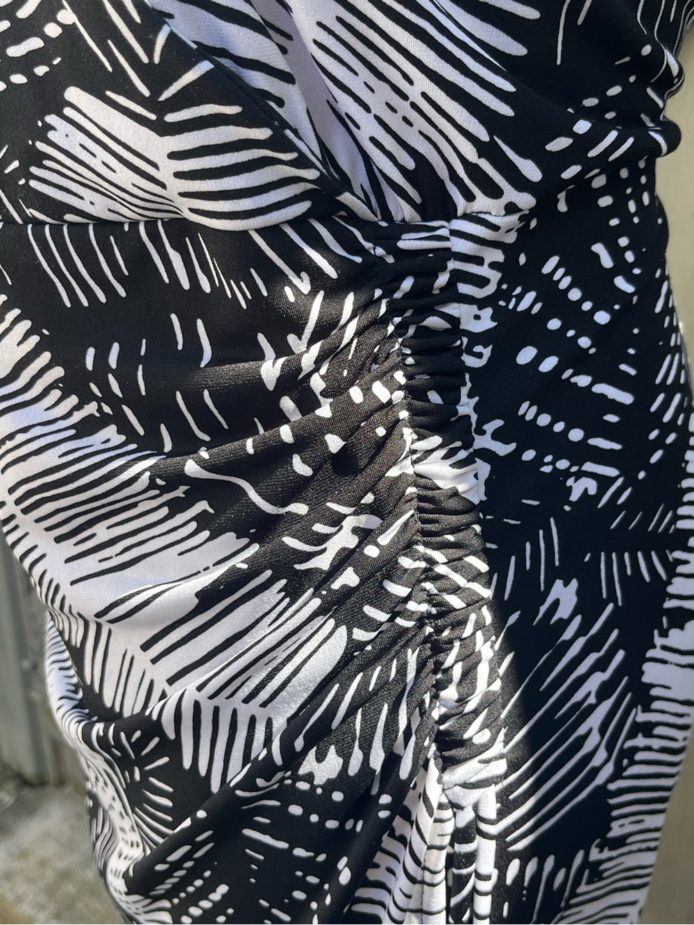 Jones New York Faux Wrap Midi Dress Leaf Print Black White Size 2X - Picture 9 of 12